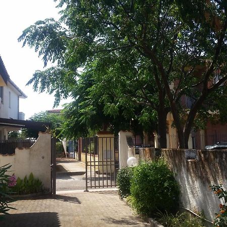 ניקוטרה Villa Magnolia Appartamenti מראה חיצוני תמונה