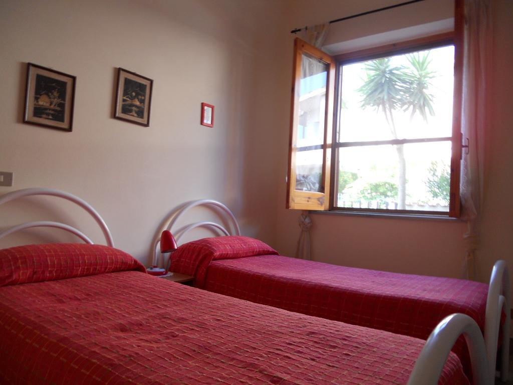 ניקוטרה Villa Magnolia Appartamenti מראה חיצוני תמונה